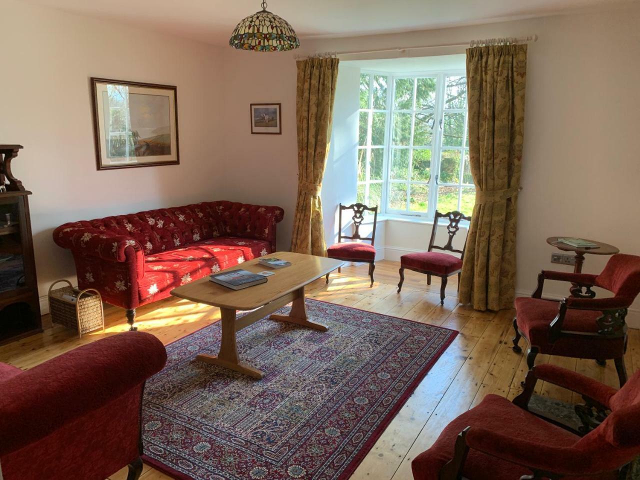 Pontyclerc Farm House Bed And Breakfast 阿曼福德 外观 照片